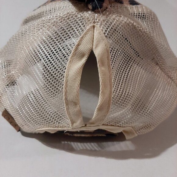 C.C Ponytail hat Adjustable Mesh Leopard print Ponycap trucker hat & slim koozie - Picture 3 of 8